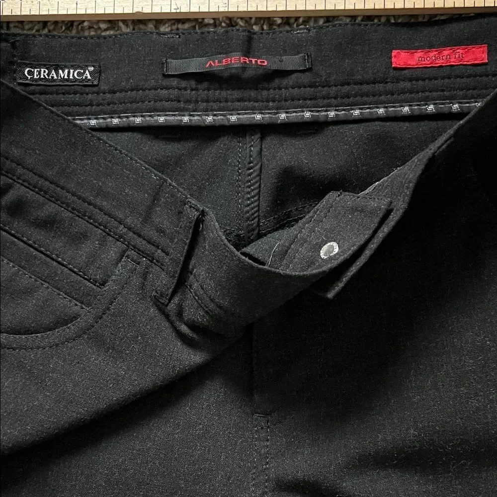 Like New! ALBERTO Pipe Ceramica Charcoal Pants in Size W31 L32